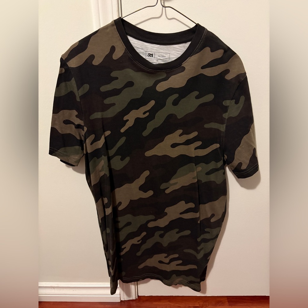 Simons Camouflage Men's T-Shirt